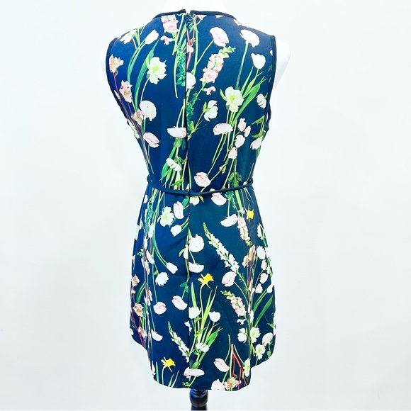 Victoria Beckham flower print dress - black flower print dress - Picture 3 of 4